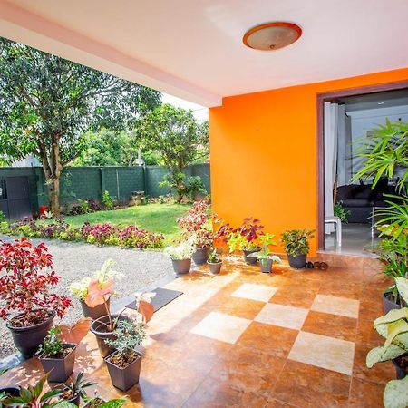 Anthuan Residence Негомбо Екстериор снимка