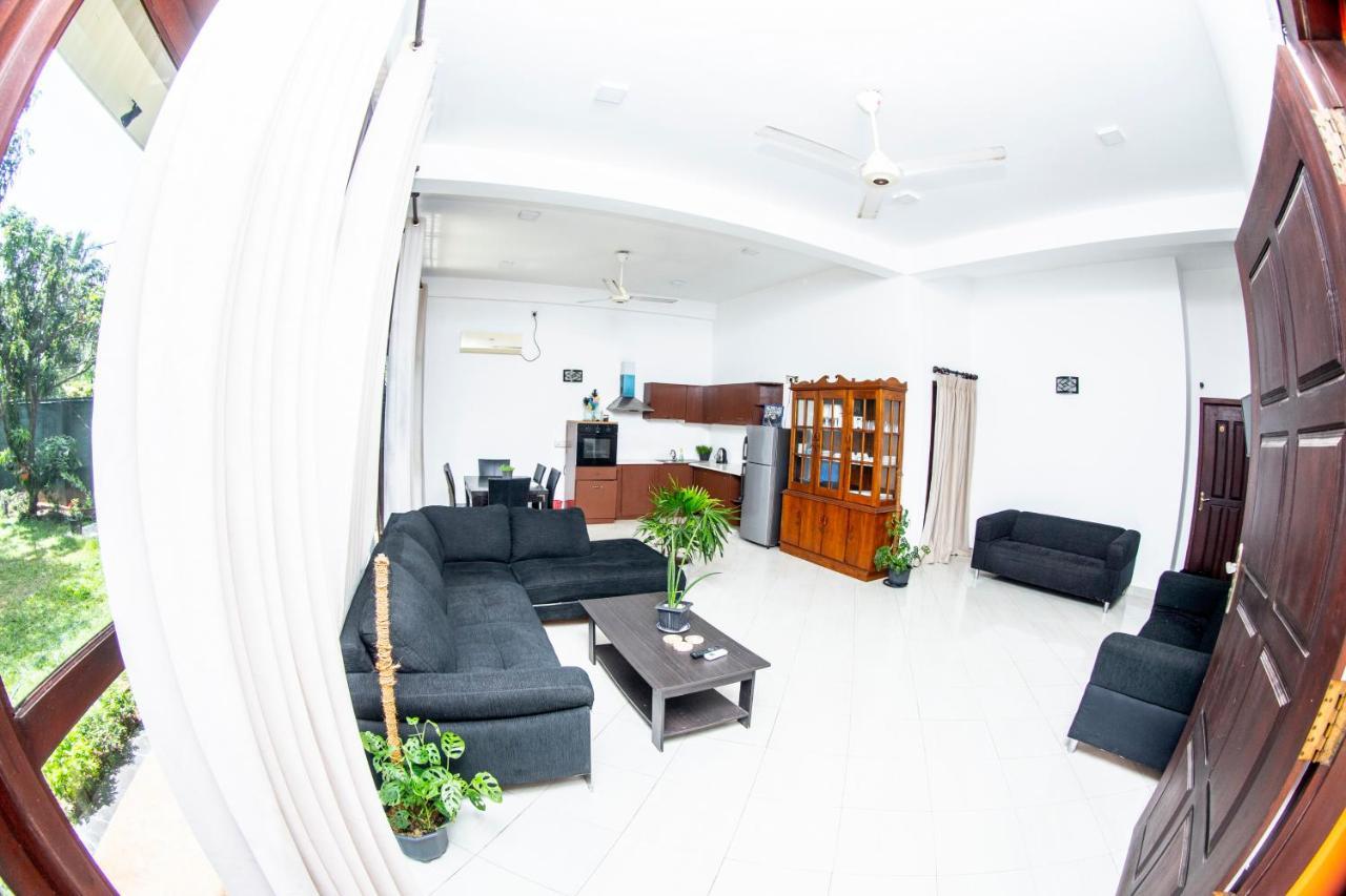 Anthuan Residence Негомбо Екстериор снимка