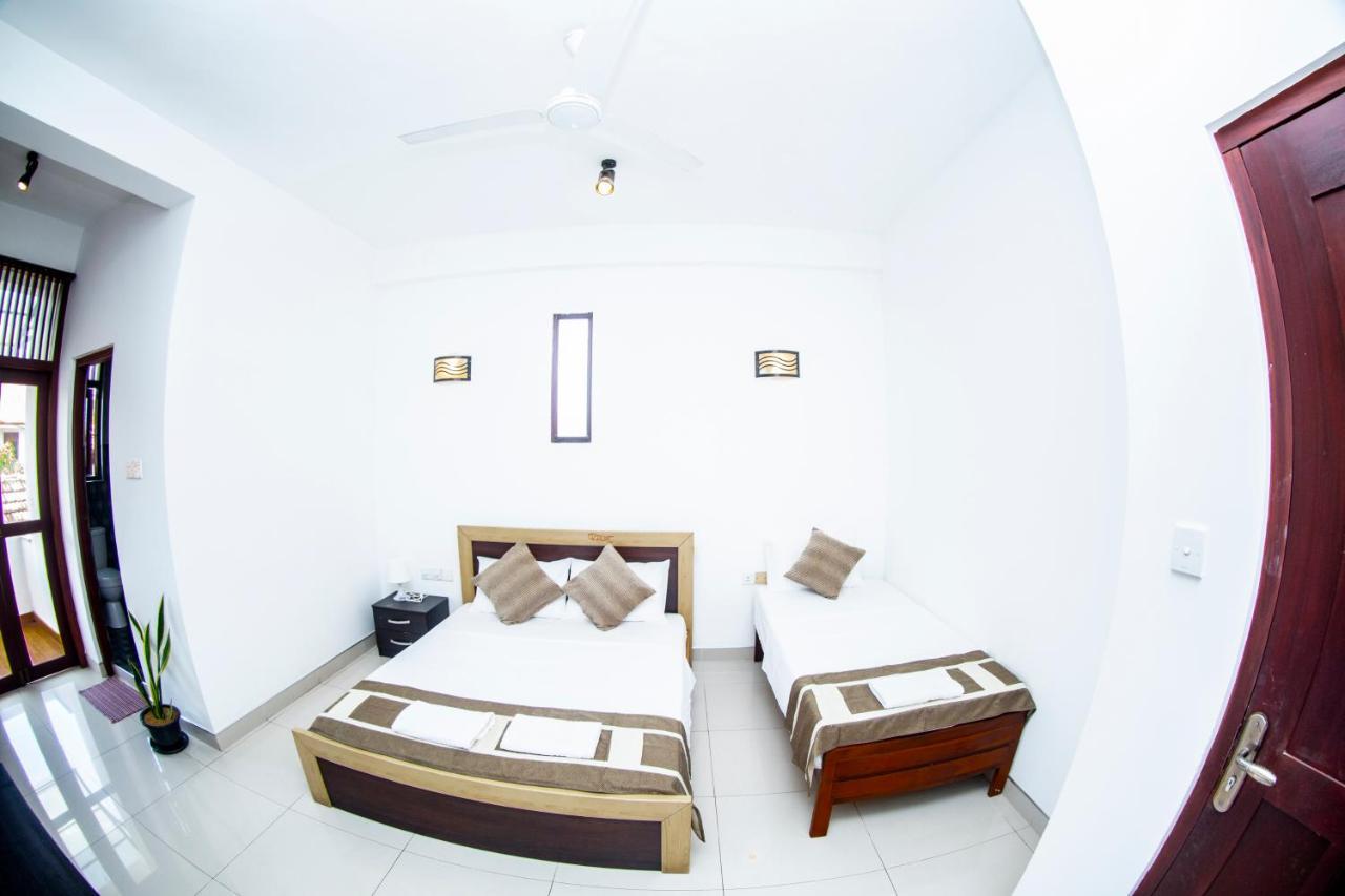 Anthuan Residence Негомбо Екстериор снимка